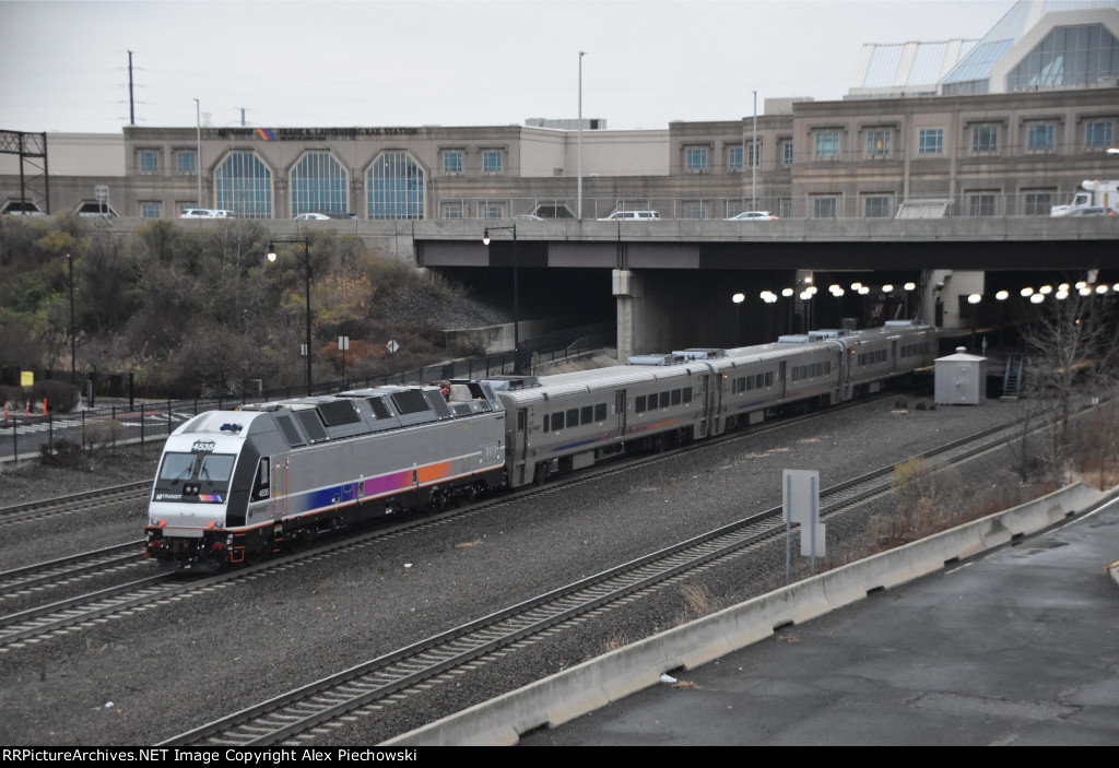 NJT 4535